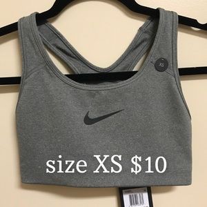 NWT SMALL NIKE SPORTS BRA